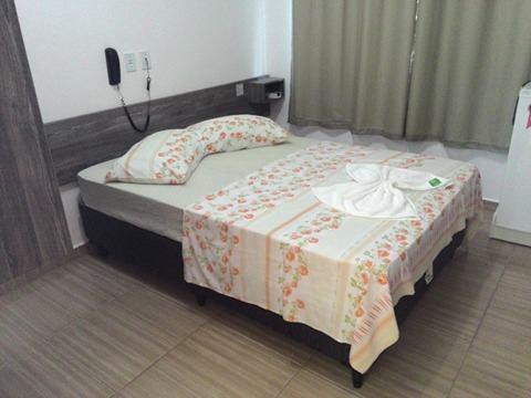 פוז דו איגואסו Hotel Sarandi מראה חיצוני תמונה